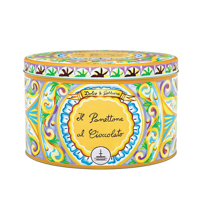 Panettone Dolce&amp;Gabbana with chocolate